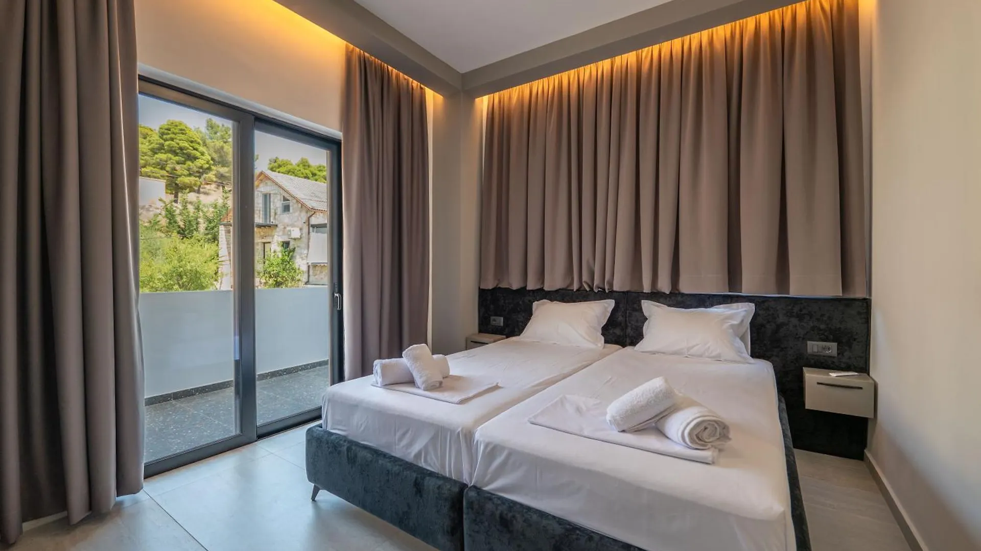 Euphoria Apartments Sarande