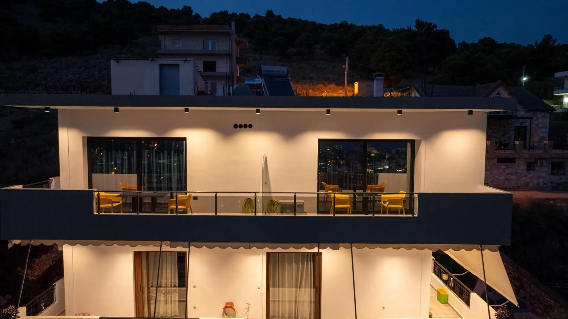 Euphoria Apartments Sarande 0*,