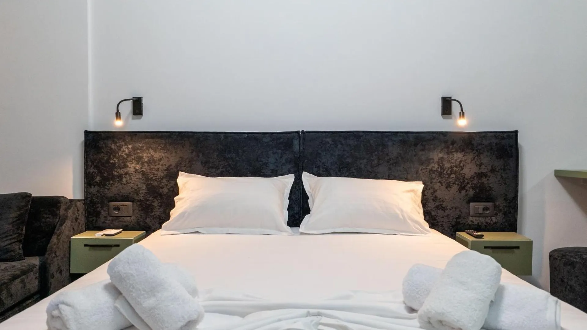 Euphoria Apartments Sarande