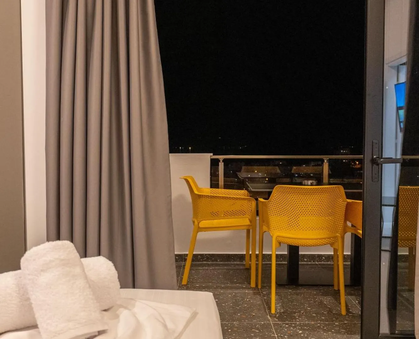 Euphoria Apartments Sarande
