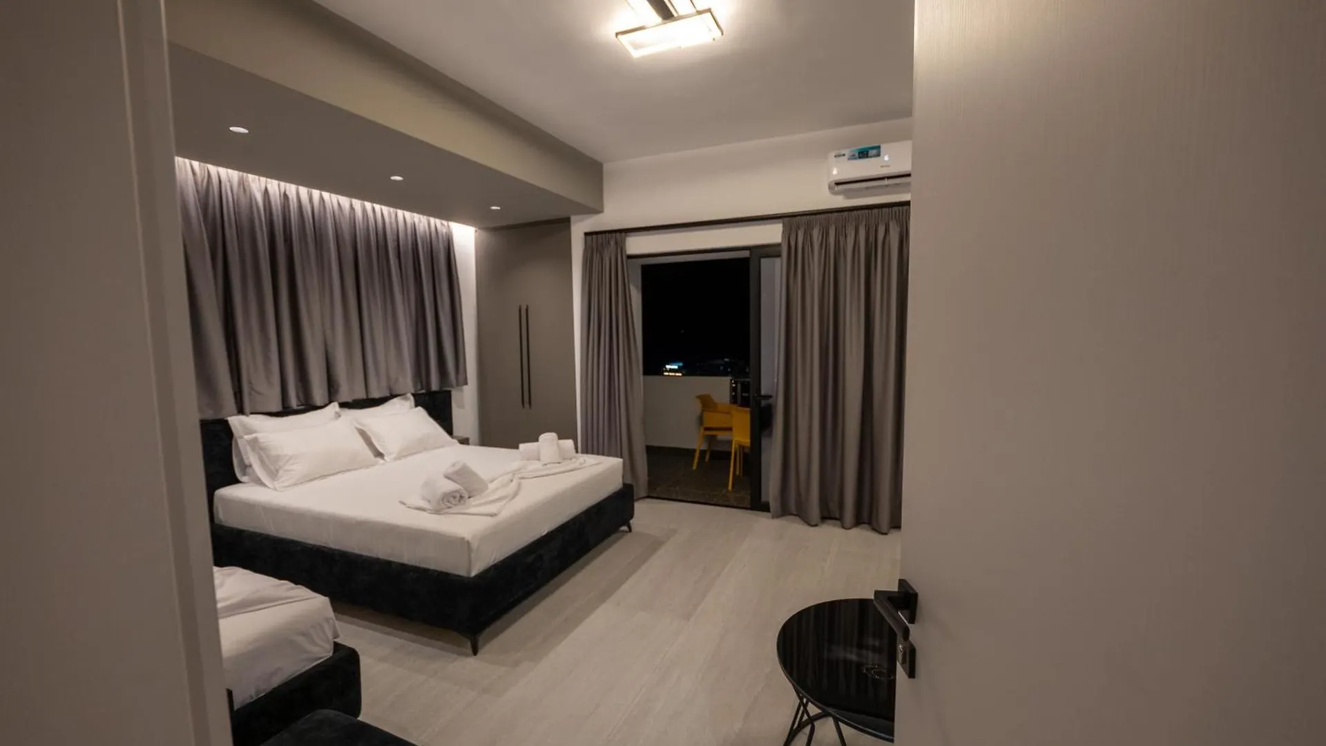 Euphoria Apartments Sarande