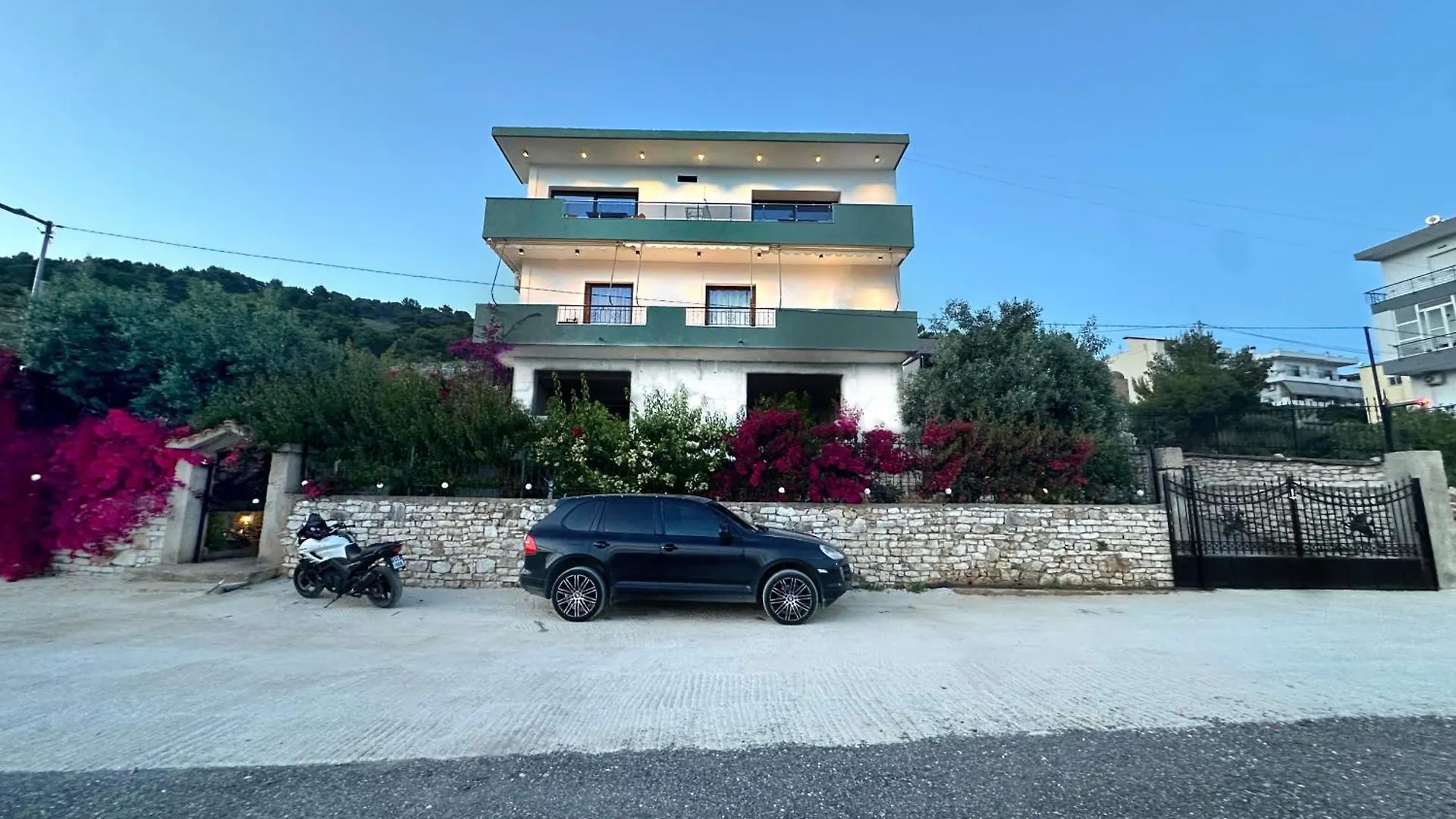 Euphoria Apartments Sarande